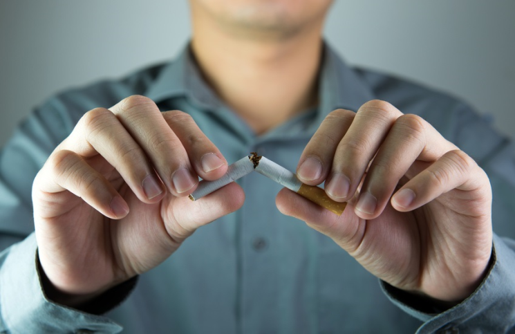 15 Staggering Facts About the Dangers of Smoking